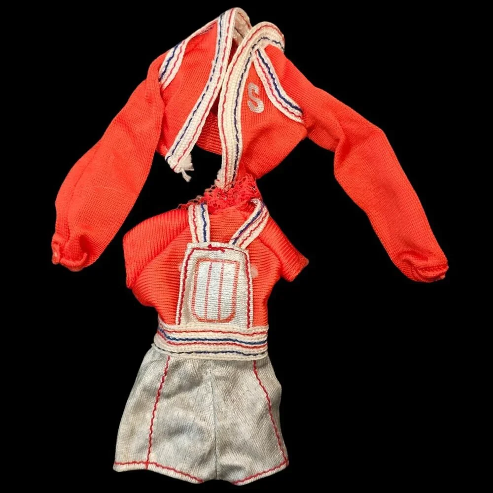 Mattel Barbie 1979 Star Teen‎ Doll Disco Ready Superstar Jacket & Jumper Vintage